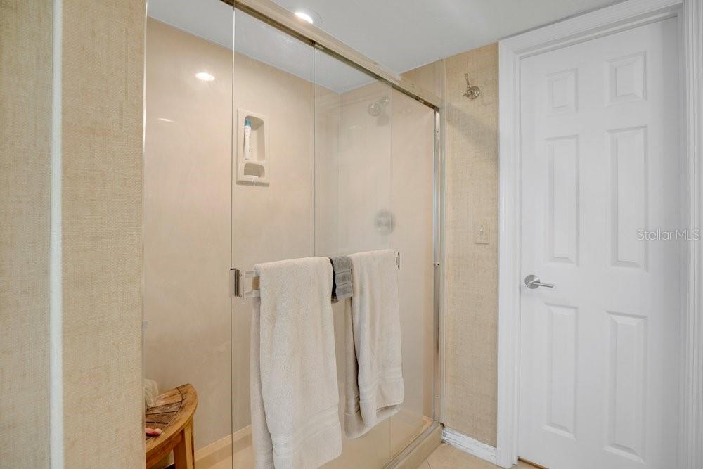 Image 22 of 46 For 257 Minorca Beach Way 1005