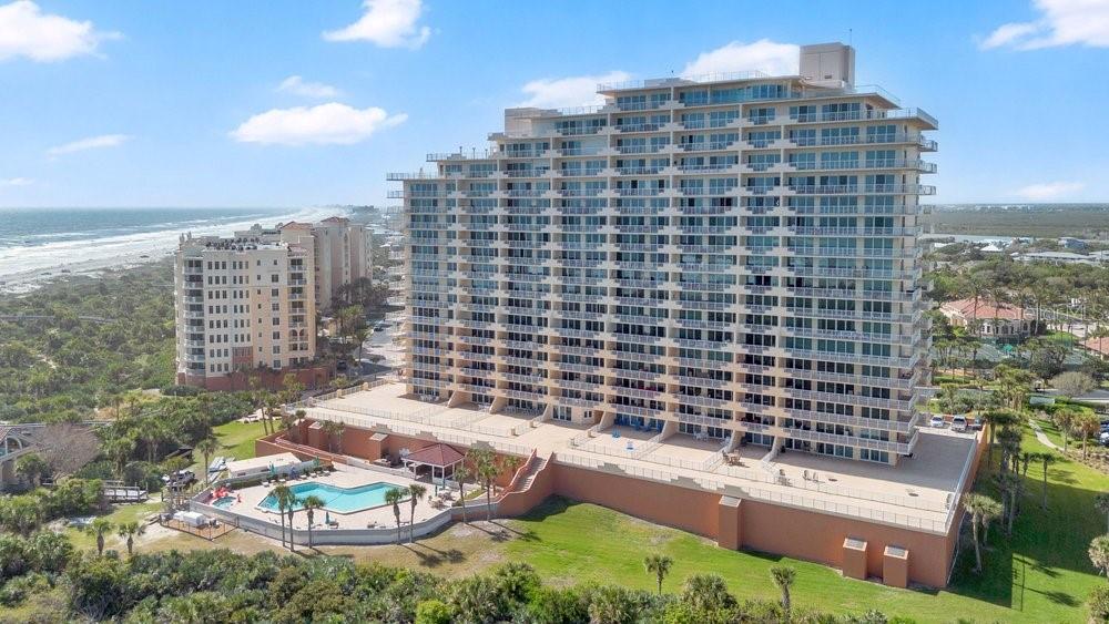 Image 39 of 46 For 257 Minorca Beach Way 1005