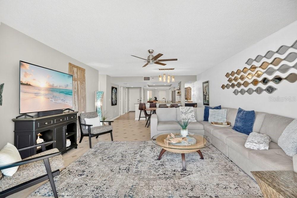 Image 8 of 46 For 257 Minorca Beach Way 1005