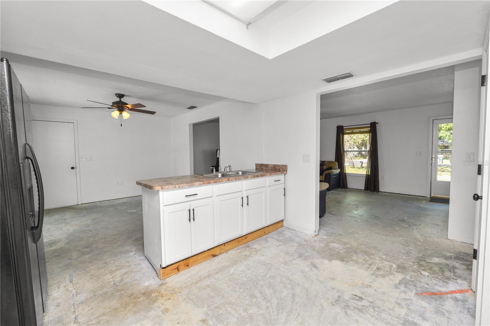 Image 23 of 56 For 8505 Tocoi Path