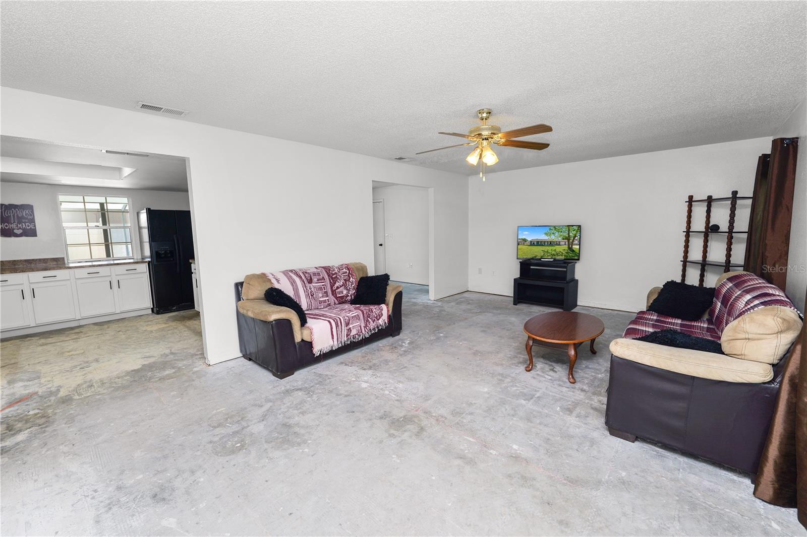 Image 28 of 56 For 8505 Tocoi Path