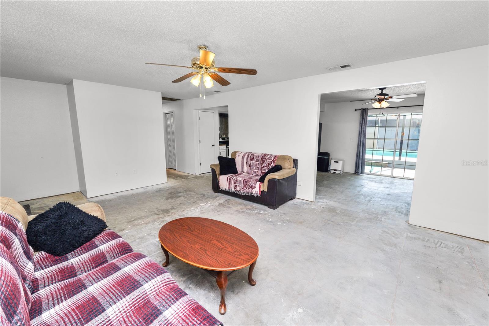 Image 31 of 56 For 8505 Tocoi Path