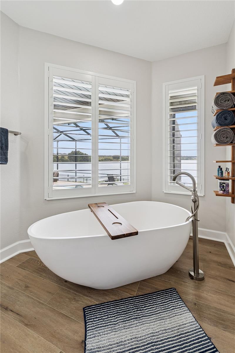 Image 14 of 34 For 5935 Old Berkley Road