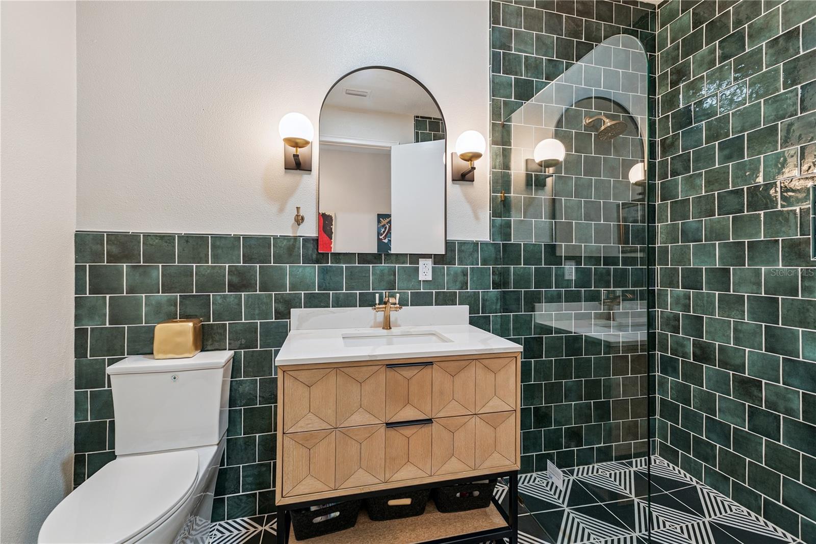 Image 22 of 34 For 5935 Old Berkley Road