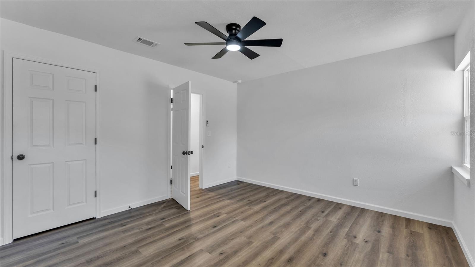 Image 13 of 18 For 34753 Gardenia Way