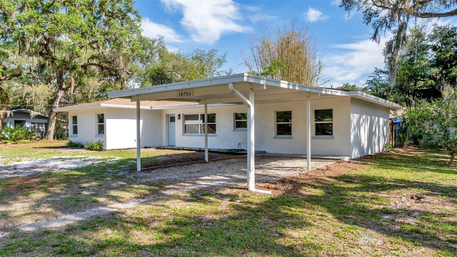 Image 16 of 18 For 34753 Gardenia Way