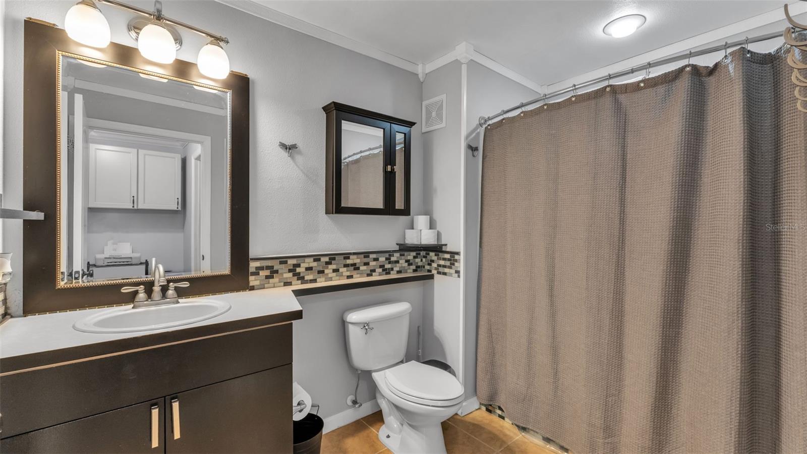 Image 19 of 43 For 1640 Villa Capri Circle 303