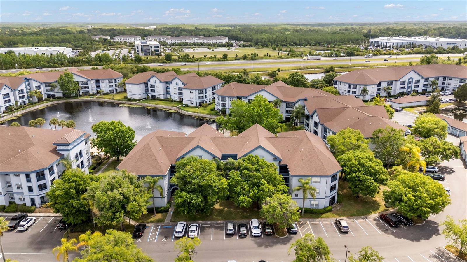 Image 27 of 43 For 1640 Villa Capri Circle 303