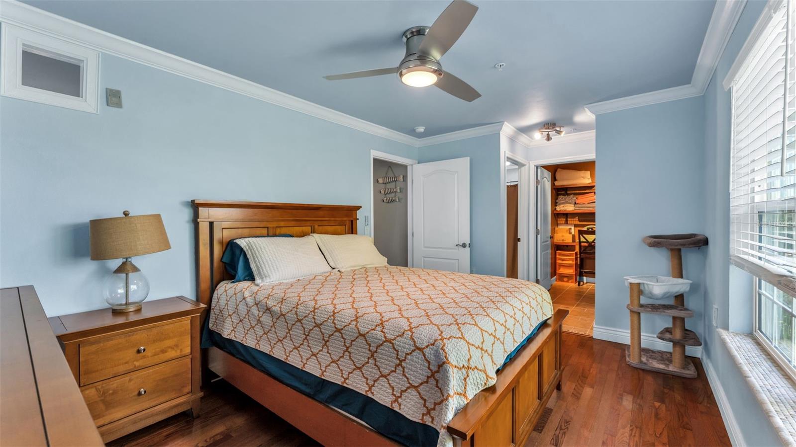 Image 35 of 43 For 1640 Villa Capri Circle 303