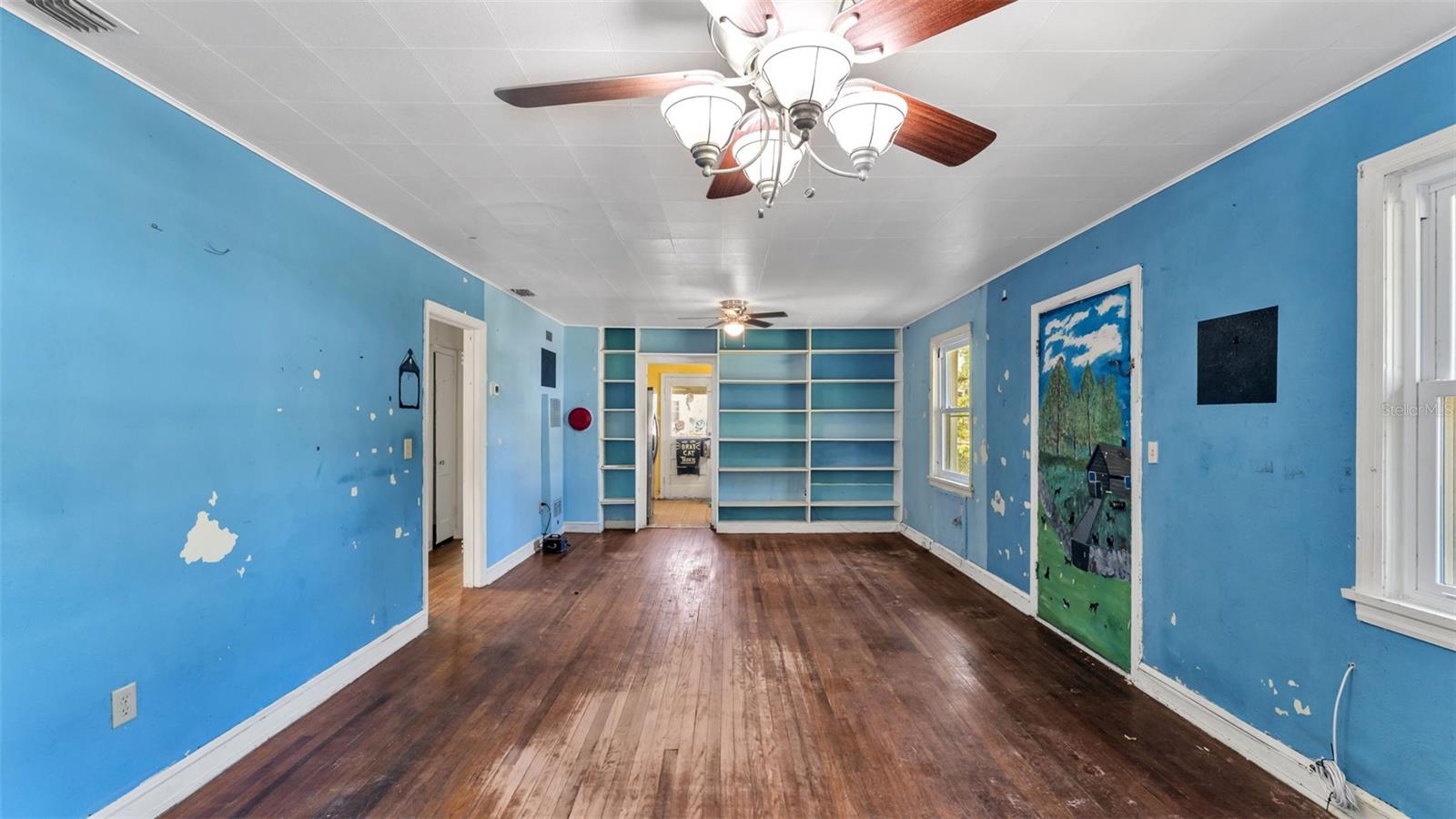 Image 10 of 36 For 860 Lusk Place