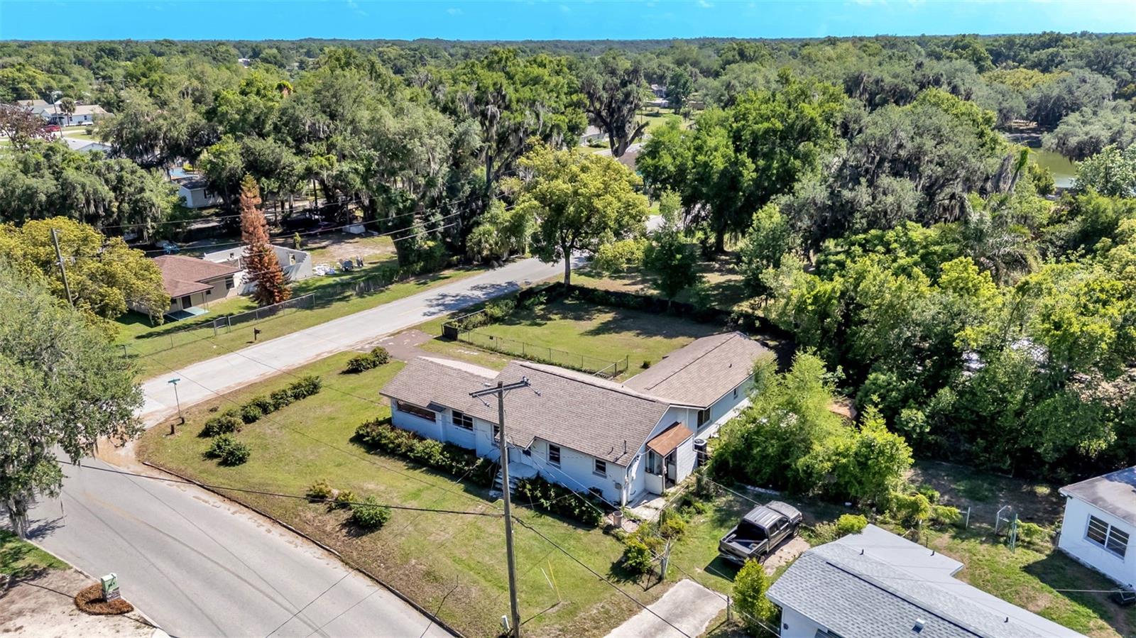 Image 34 of 36 For 860 Lusk Place