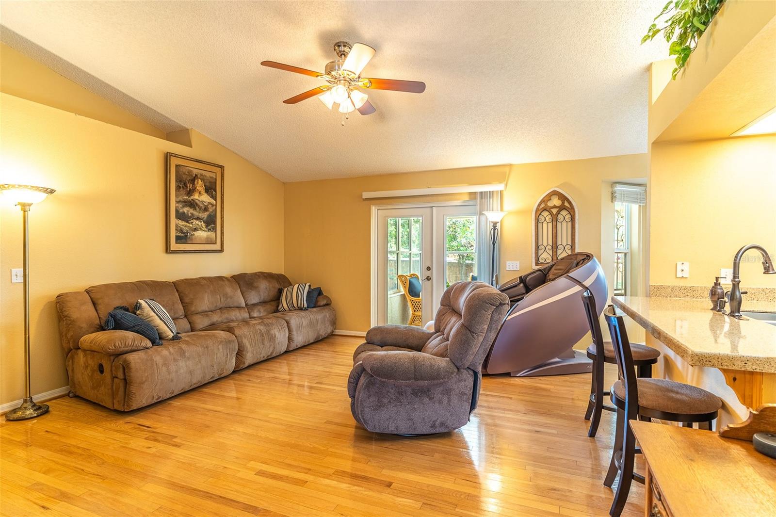 Image 10 of 55 For 744 Cedar Knoll Drive N