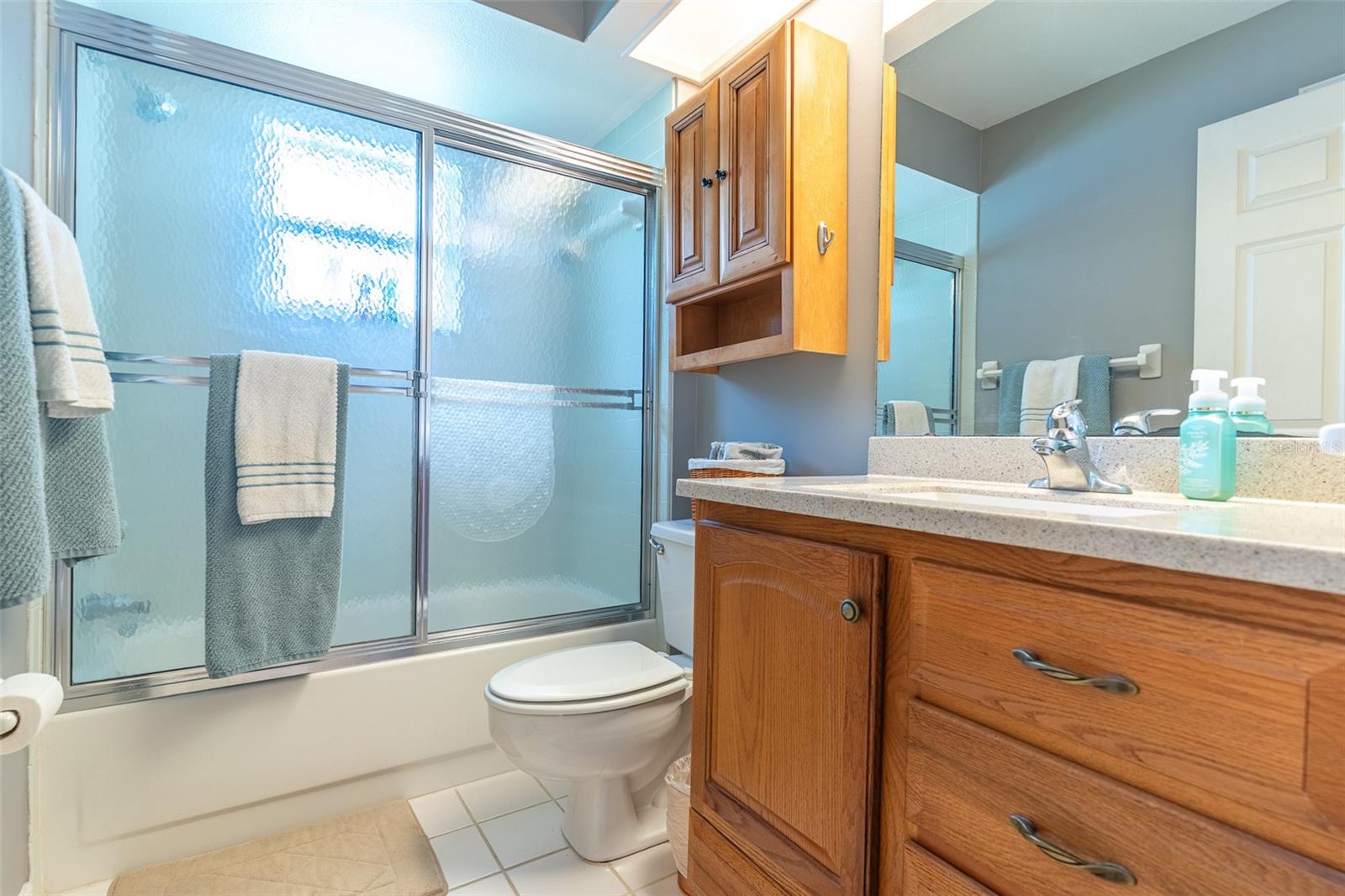 Image 15 of 55 For 744 Cedar Knoll Drive N