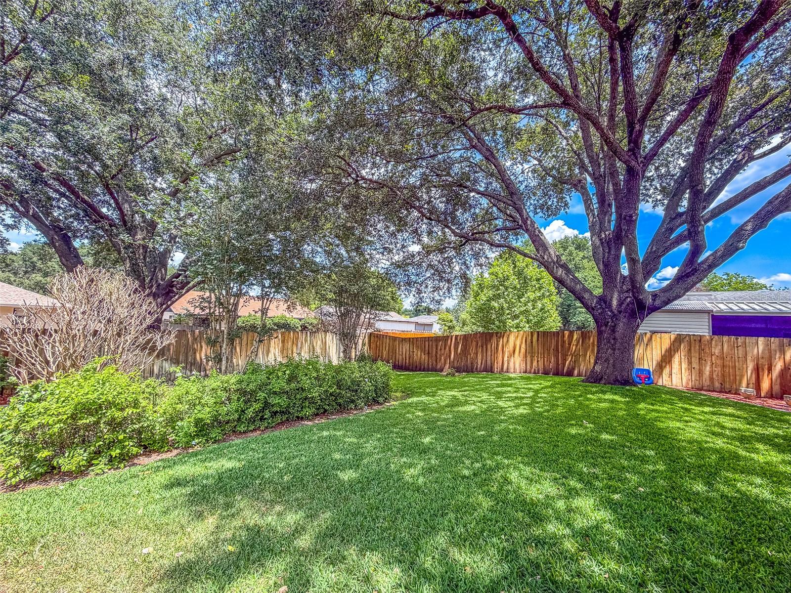 Image 31 of 55 For 744 Cedar Knoll Drive N