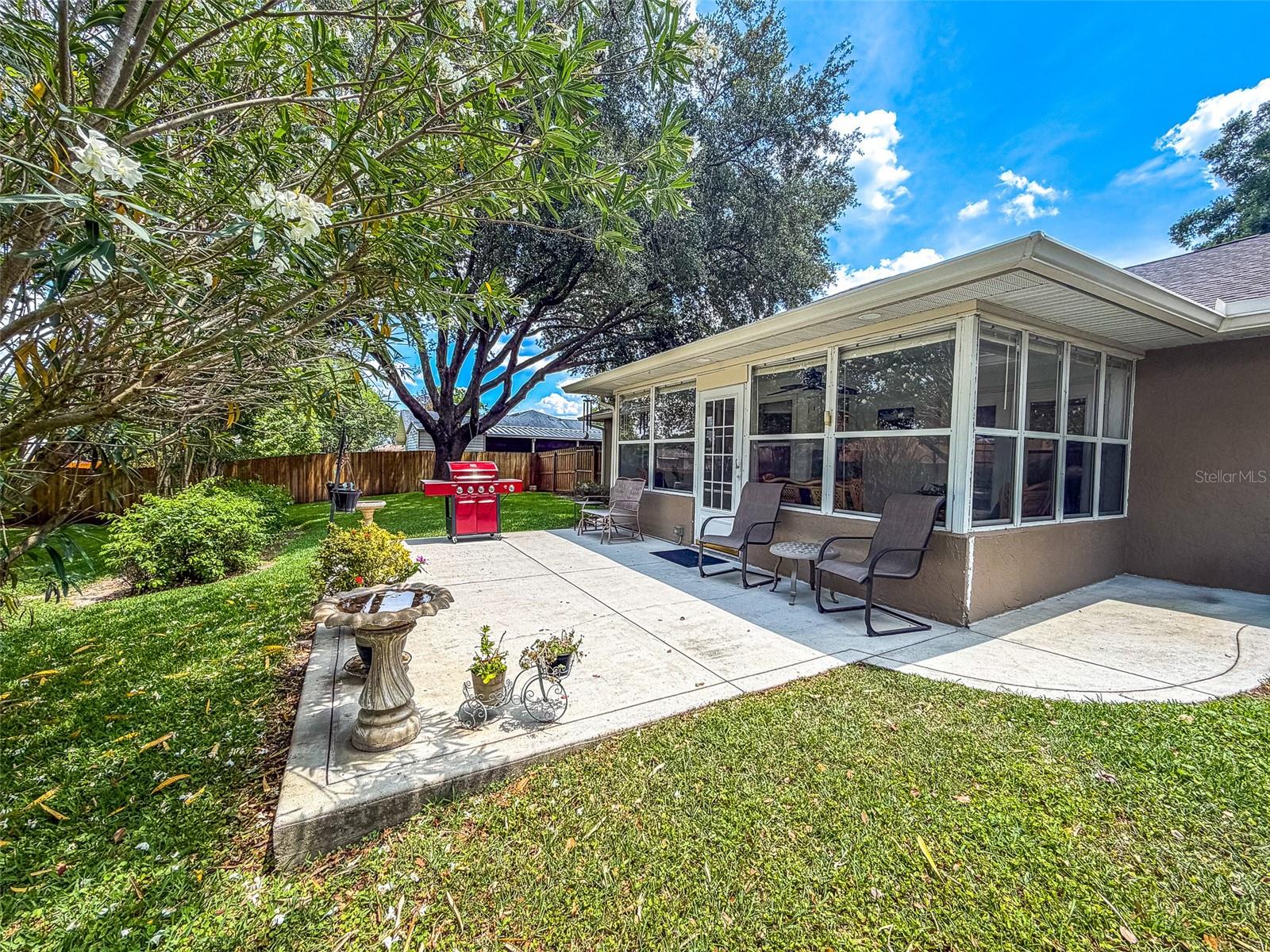 Image 37 of 55 For 744 Cedar Knoll Drive N