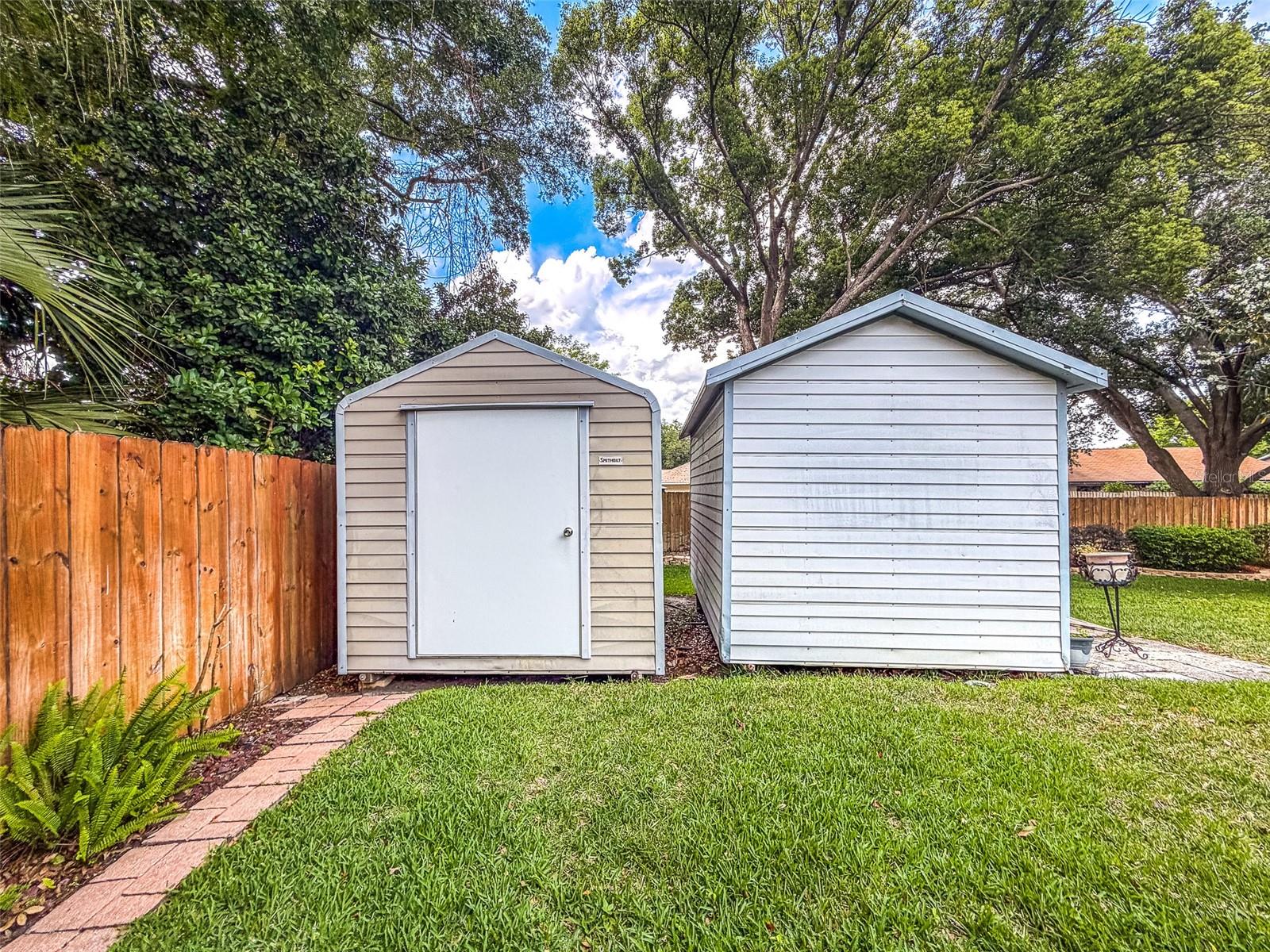 Image 41 of 55 For 744 Cedar Knoll Drive N