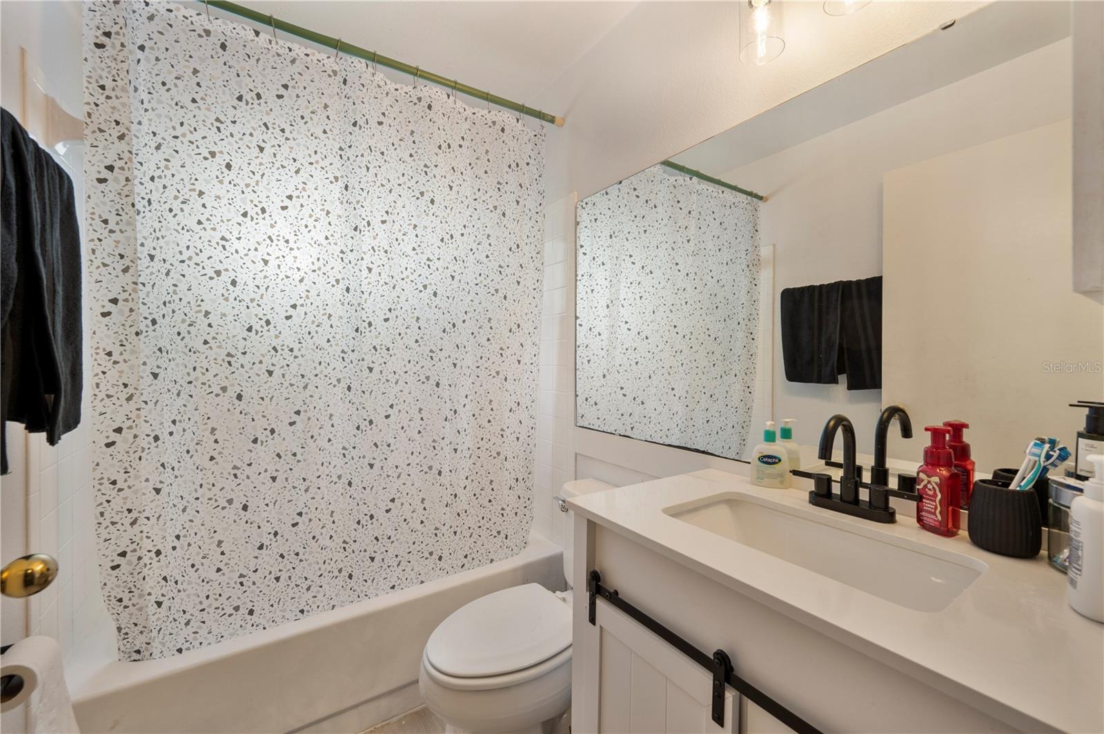 Image 19 of 25 For 1378 Bramblewood Drive