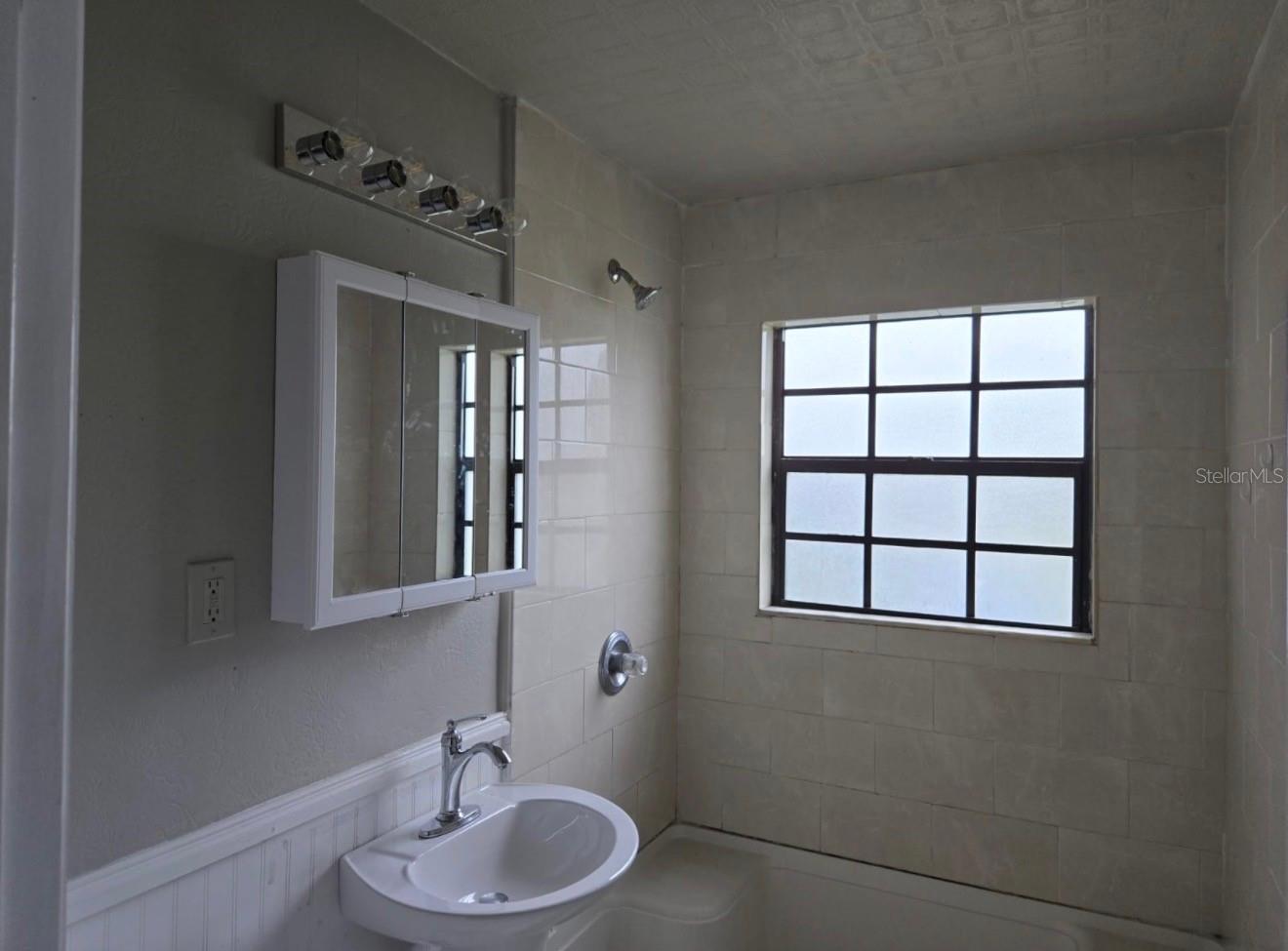 Image 17 of 17 For 3225 Cleveland Heights Boulevard