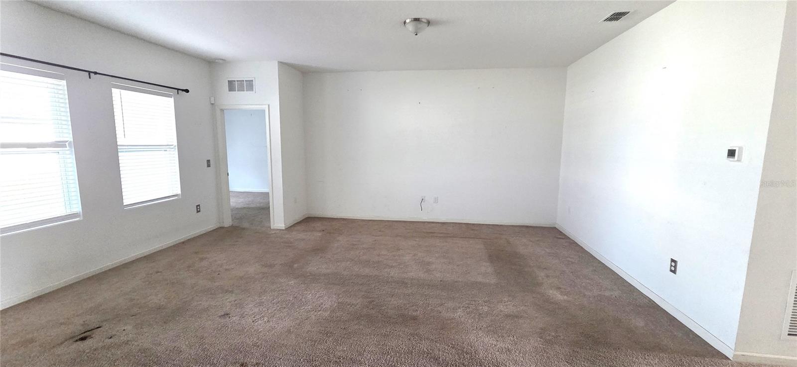 Image 10 of 29 For 355 Eaglecrest Drive