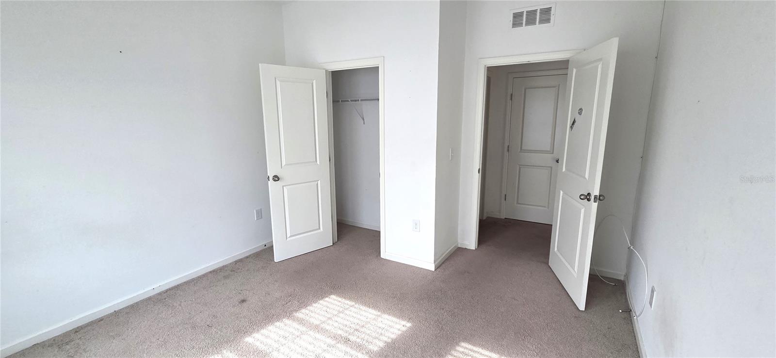 Image 17 of 29 For 355 Eaglecrest Drive