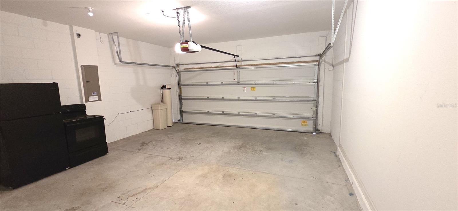 Image 23 of 29 For 355 Eaglecrest Drive