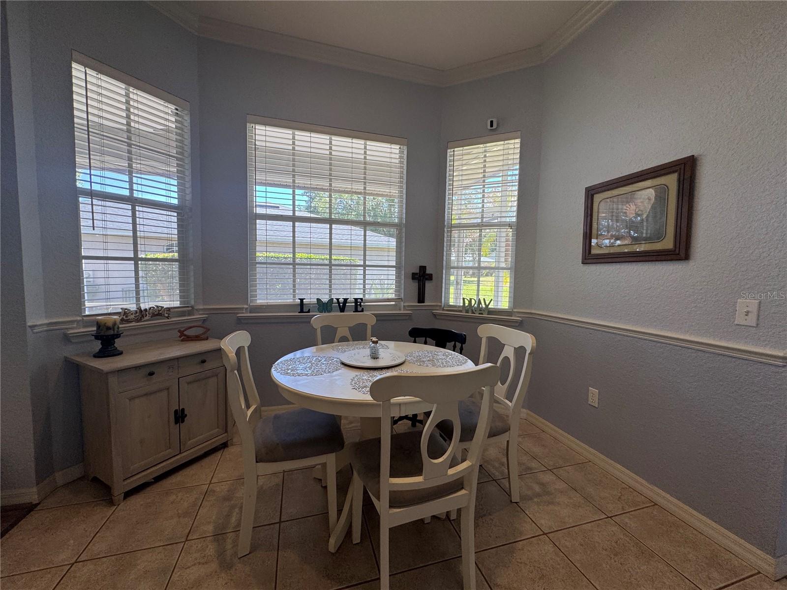 Image 11 of 47 For 226 Hill Court