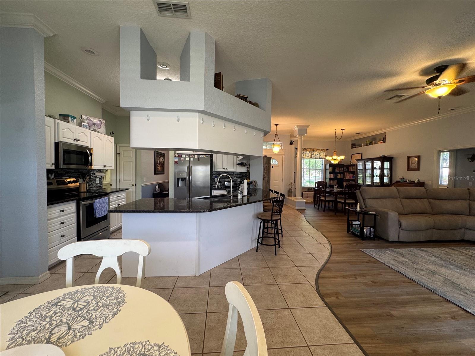 Image 21 of 47 For 226 Hill Court