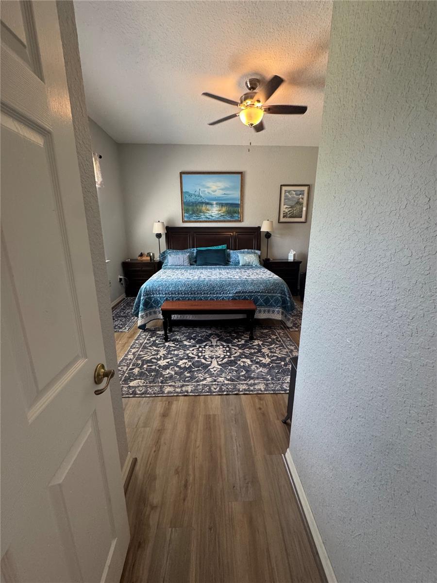 Image 27 of 47 For 226 Hill Court