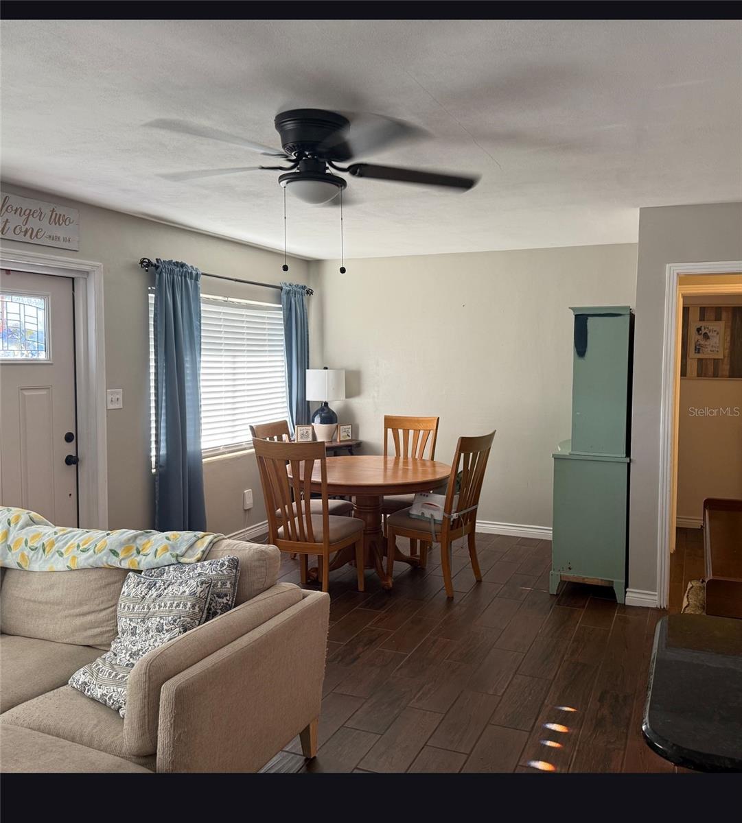 Image 4 of 11 For 1039 Highview Drive