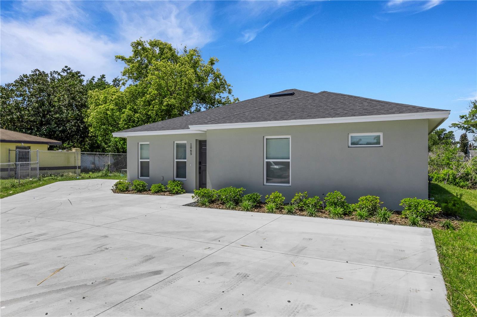 Image 31 of 31 For 1065 - 1067 Captiva Point