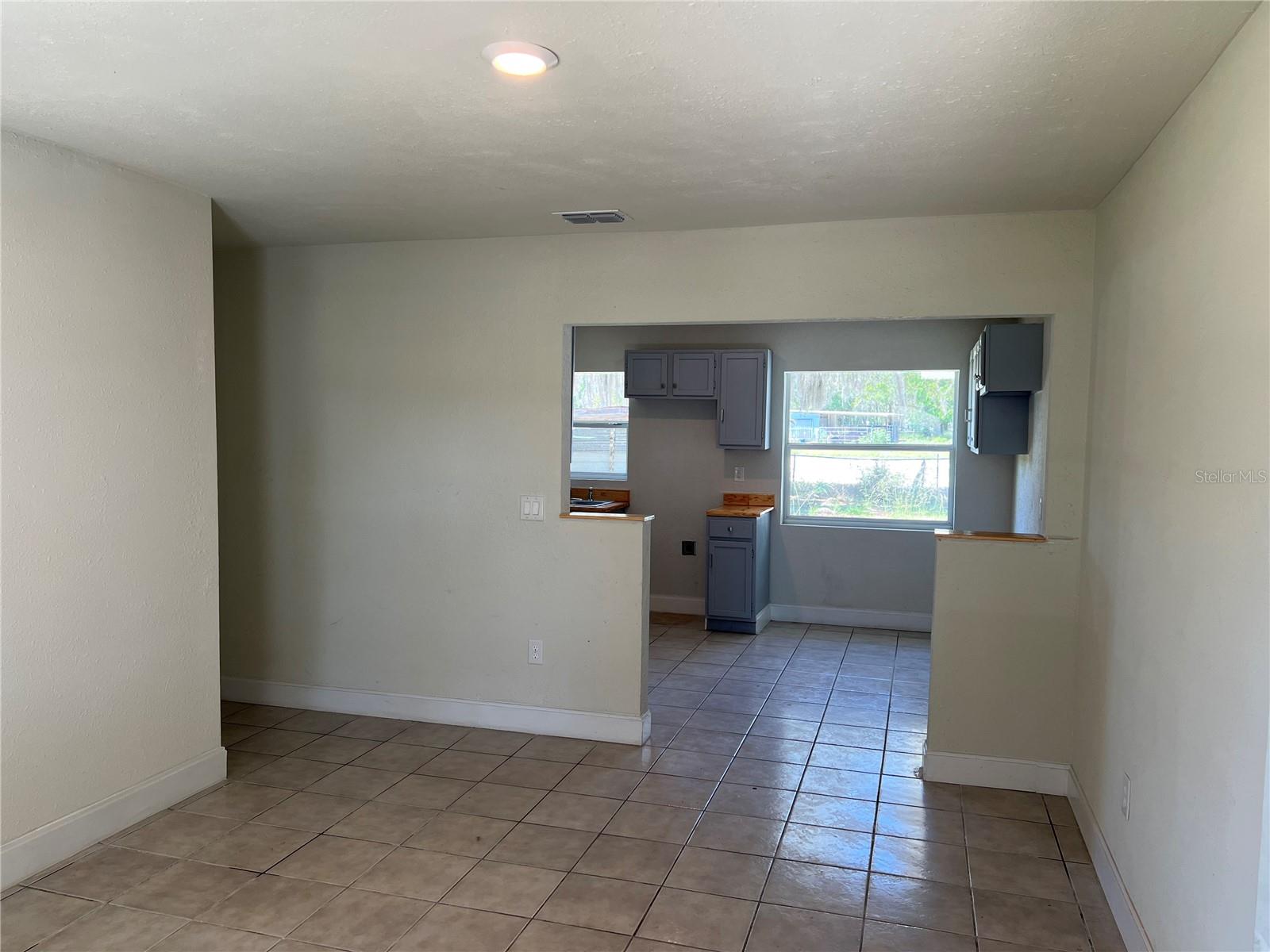 Image 9 of 9 For 213 Herbert Street