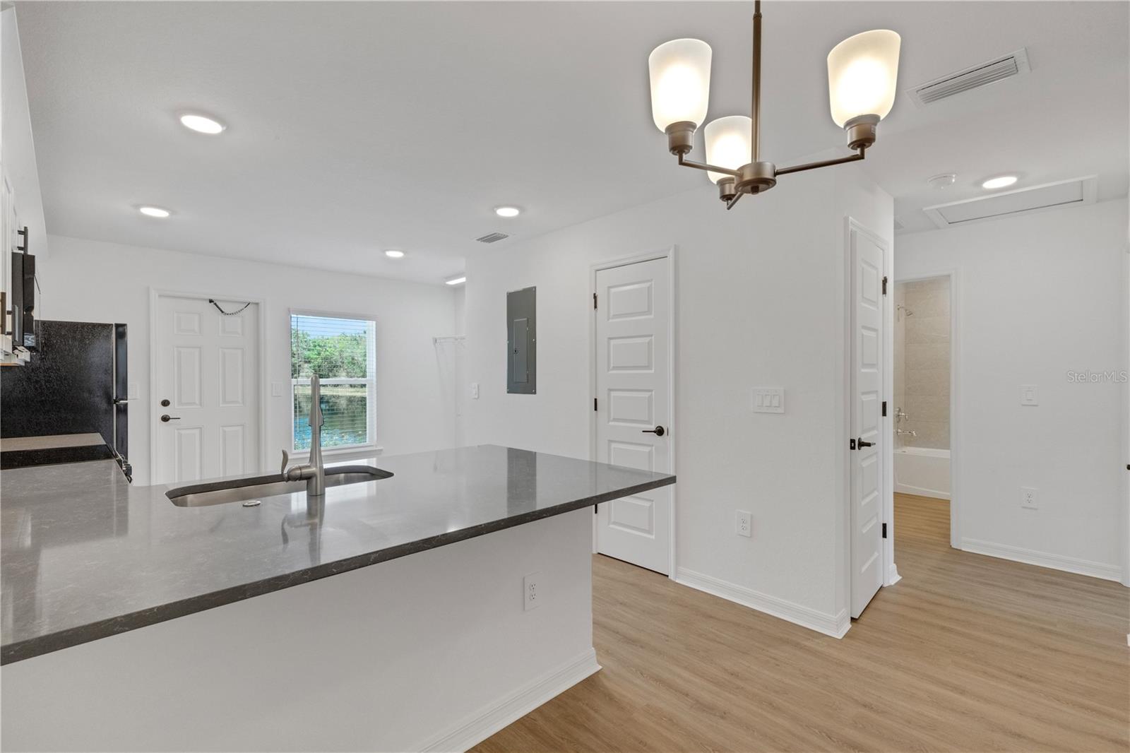 Image 11 of 32 For 902 - 904 Captiva Point