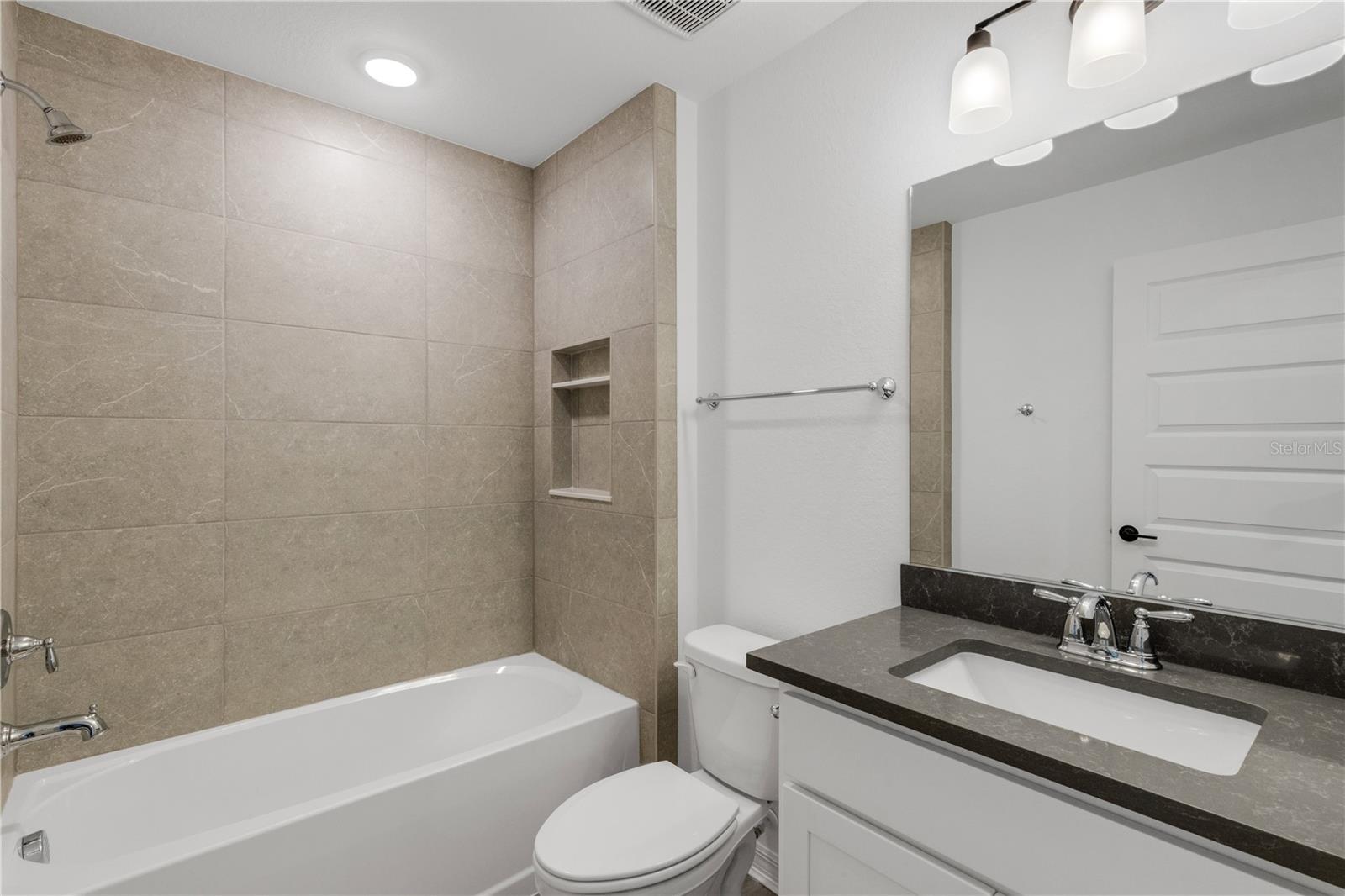 Image 20 of 32 For 902 - 904 Captiva Point