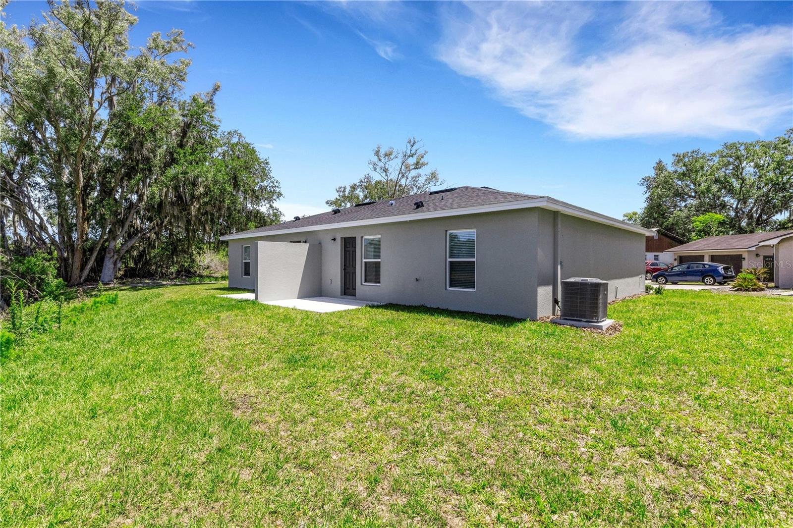 Image 29 of 32 For 902 - 904 Captiva Point