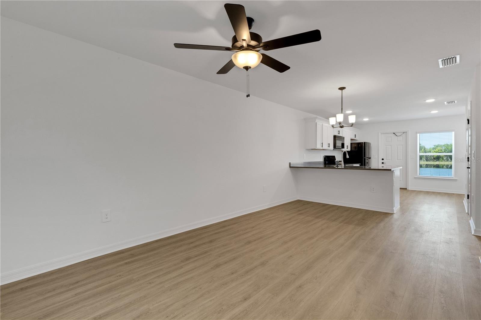 Image 7 of 32 For 902 - 904 Captiva Point