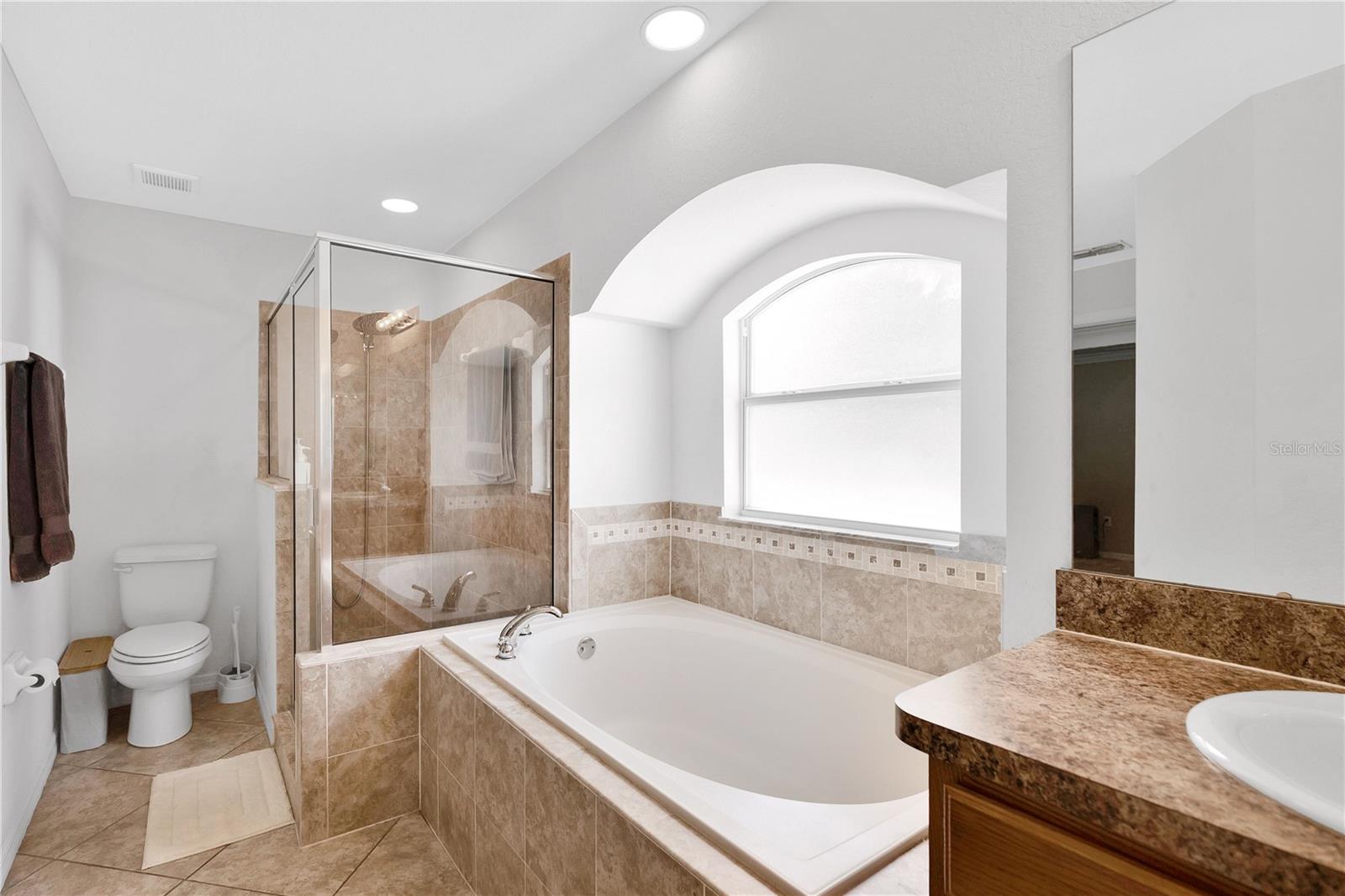 Image 20 of 35 For 4717 Magnolia Preserve Avenue