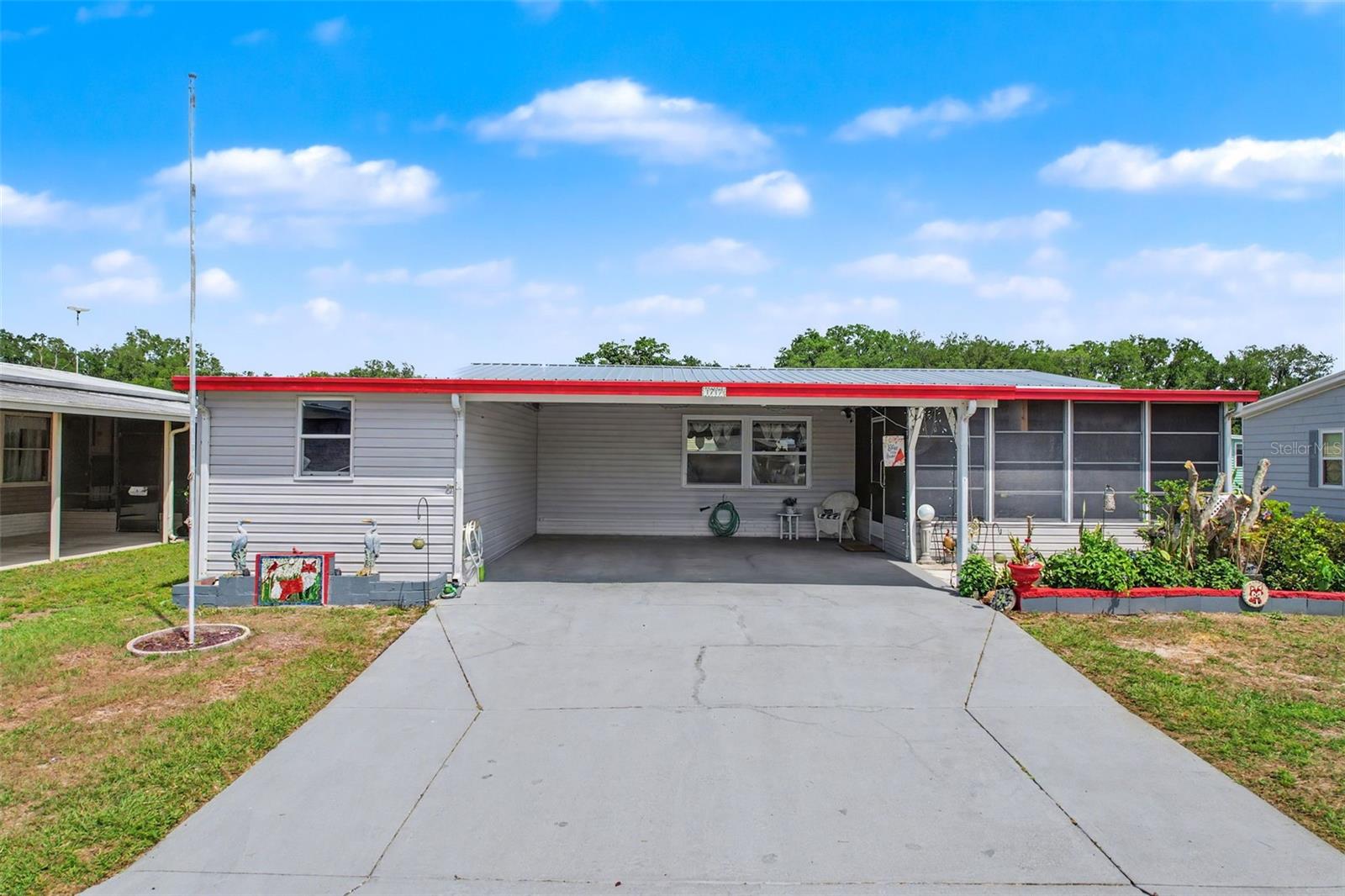 Details for 1717 Fox Hill Drive, LAKELAND, FL 33810