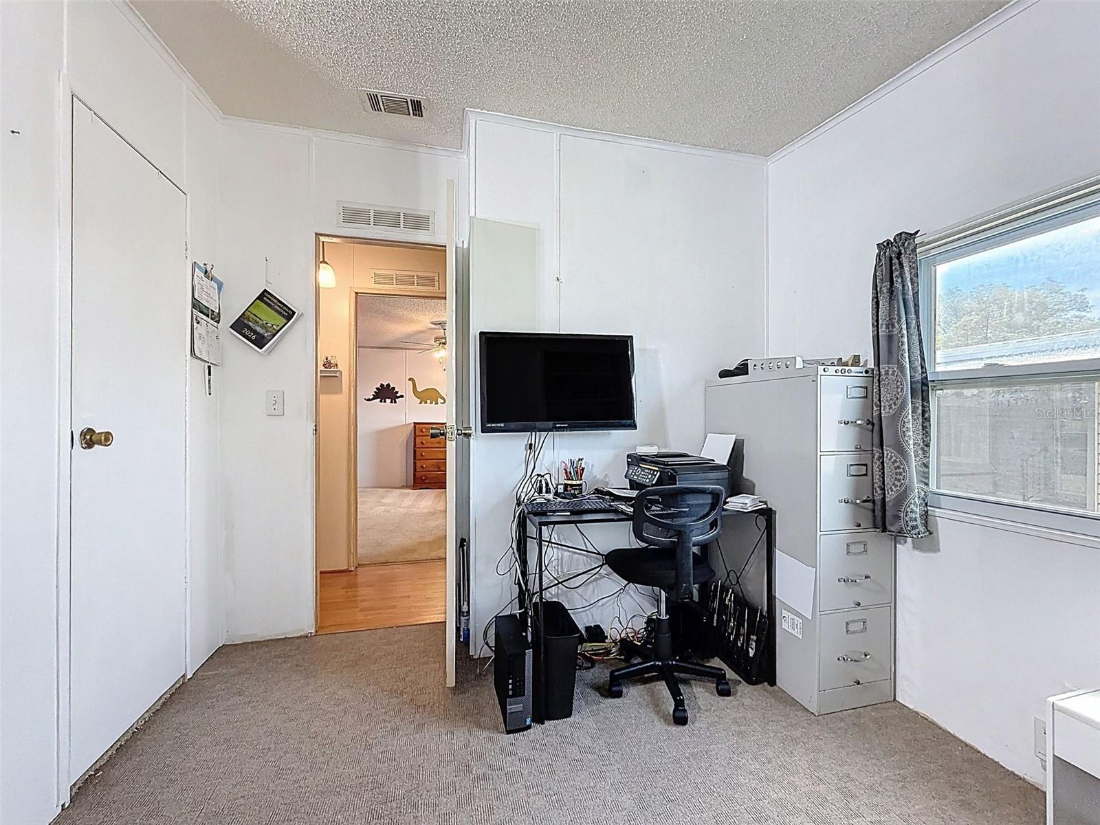 Image 22 of 48 For 1717 Fox Hill Drive