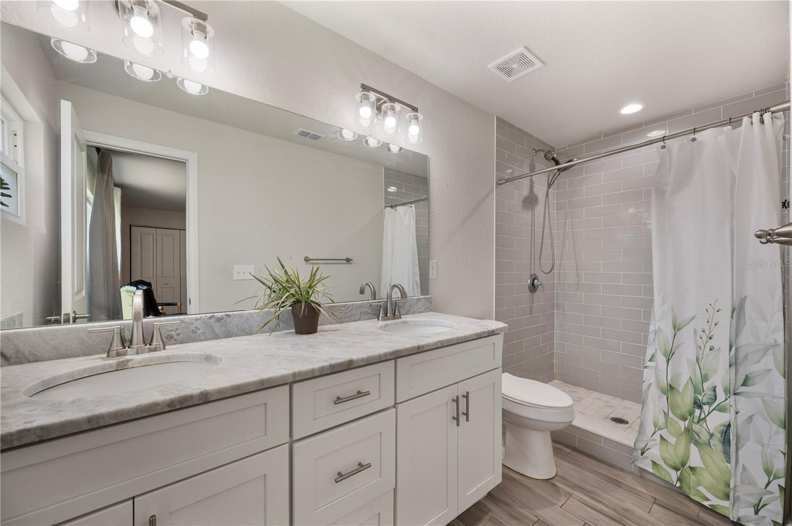 Image 14 of 40 For 1308 Glenford Lane