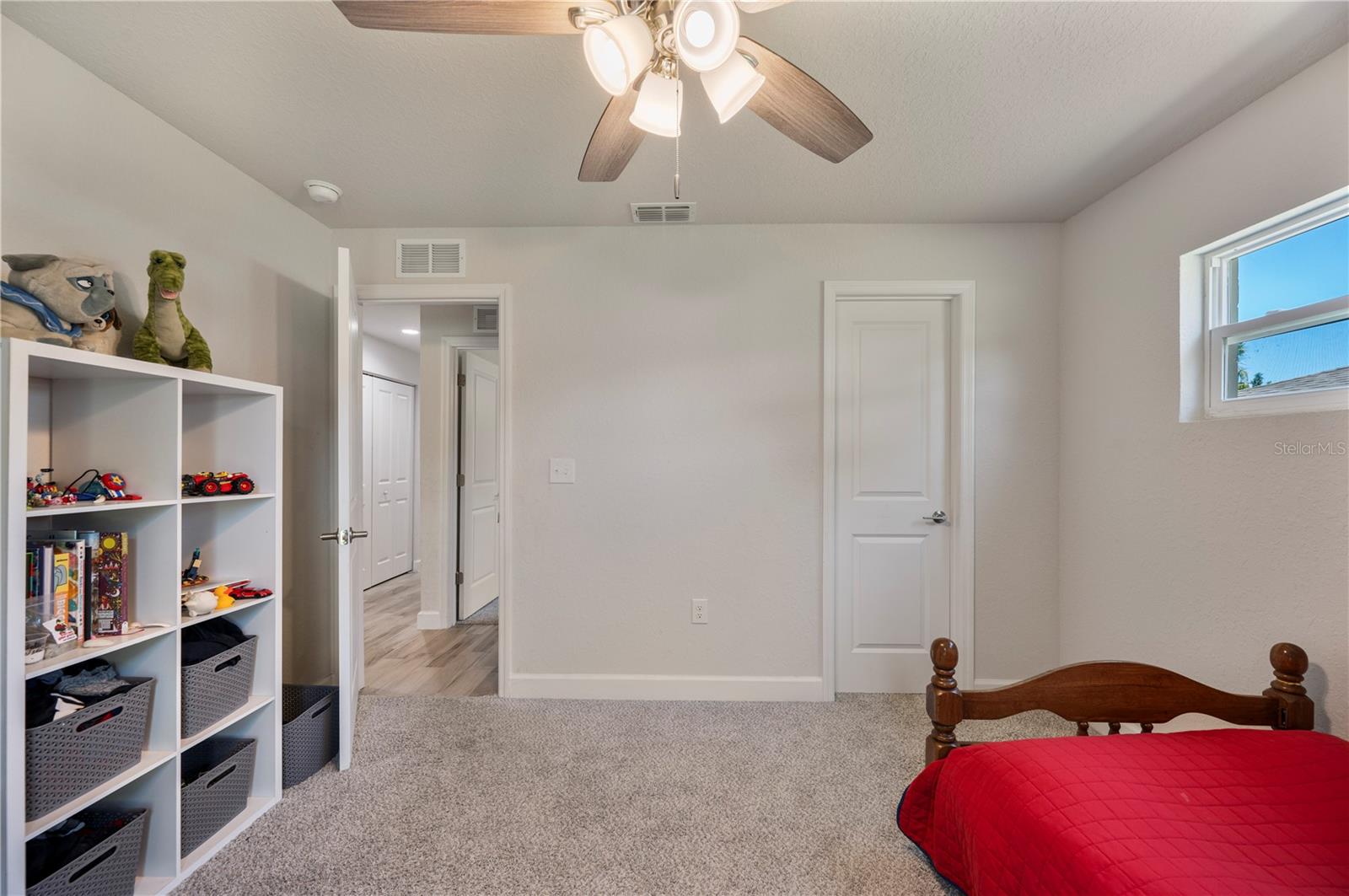 Image 18 of 40 For 1308 Glenford Lane