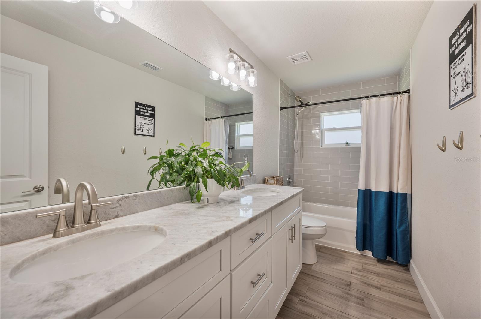 Image 23 of 40 For 1308 Glenford Lane