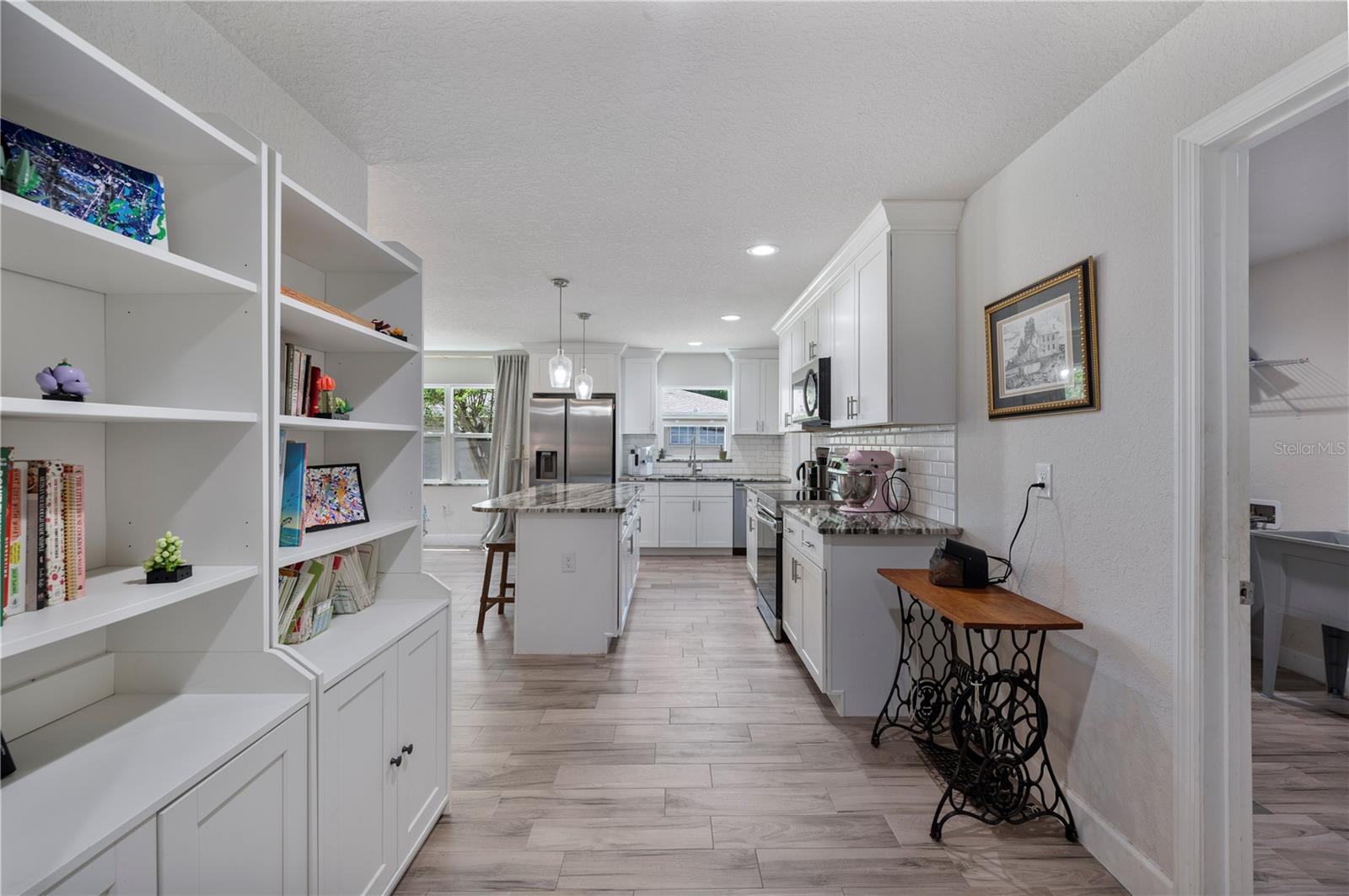 Image 28 of 40 For 1308 Glenford Lane