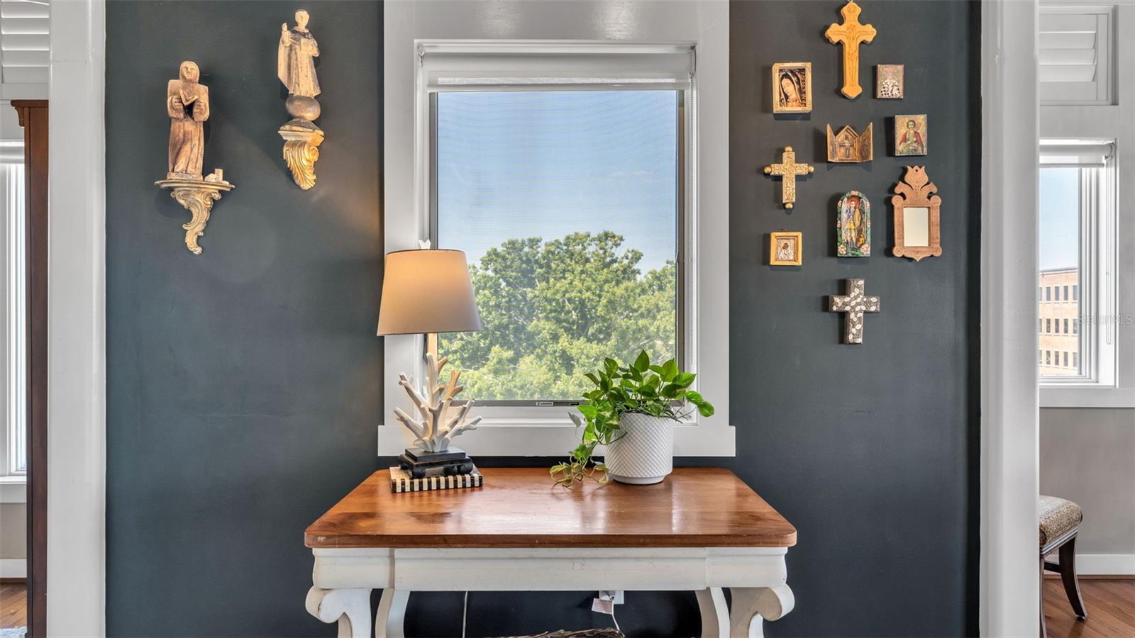 Image 40 of 50 For 125 Kentucky Avenue 501 & 503