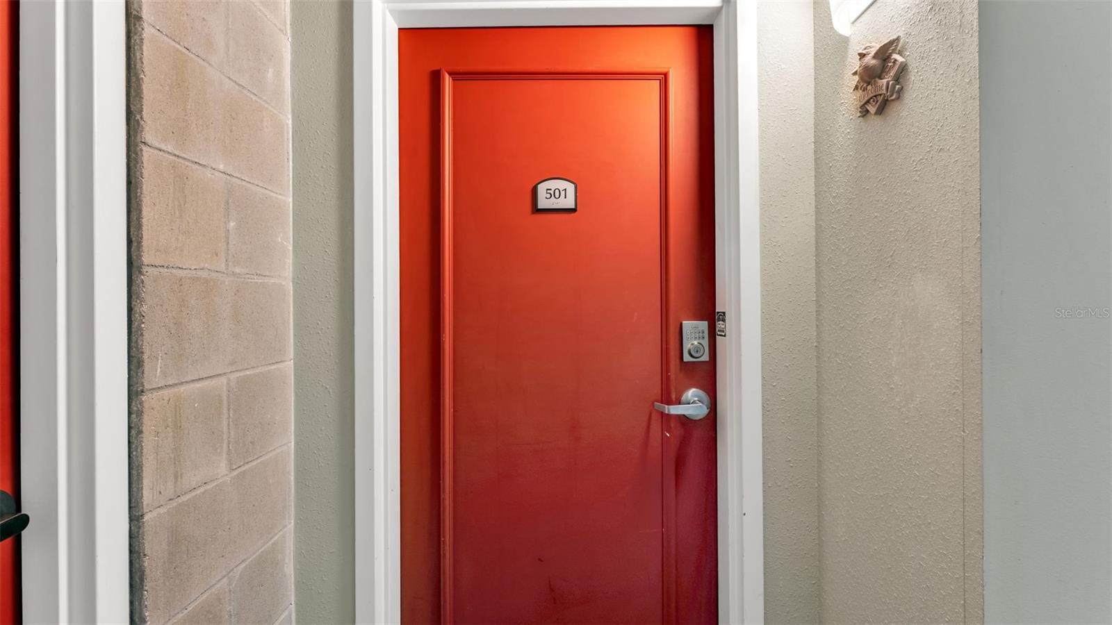 Image 6 of 50 For 125 Kentucky Avenue 501 & 503