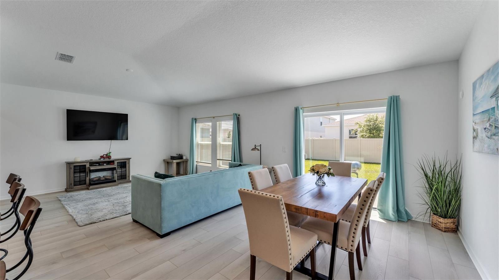 Image 10 of 42 For 1624 Marksman Road