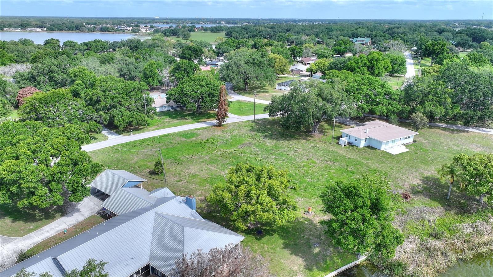 Image 8 of 22 For  Lake Avenue 