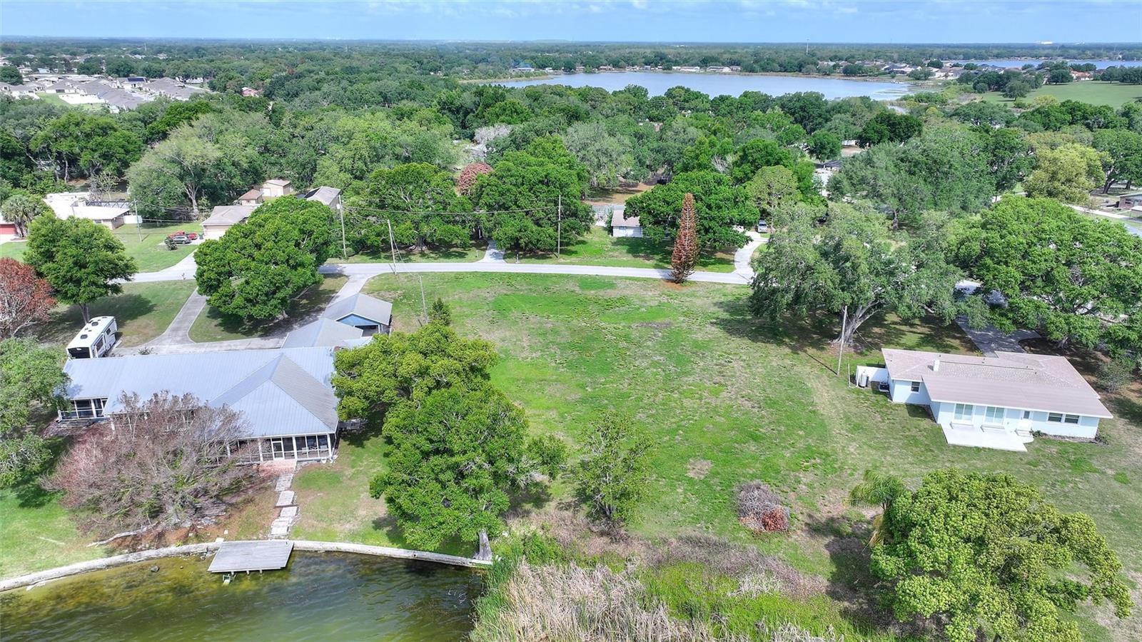 Image 9 of 22 For  Lake Avenue 