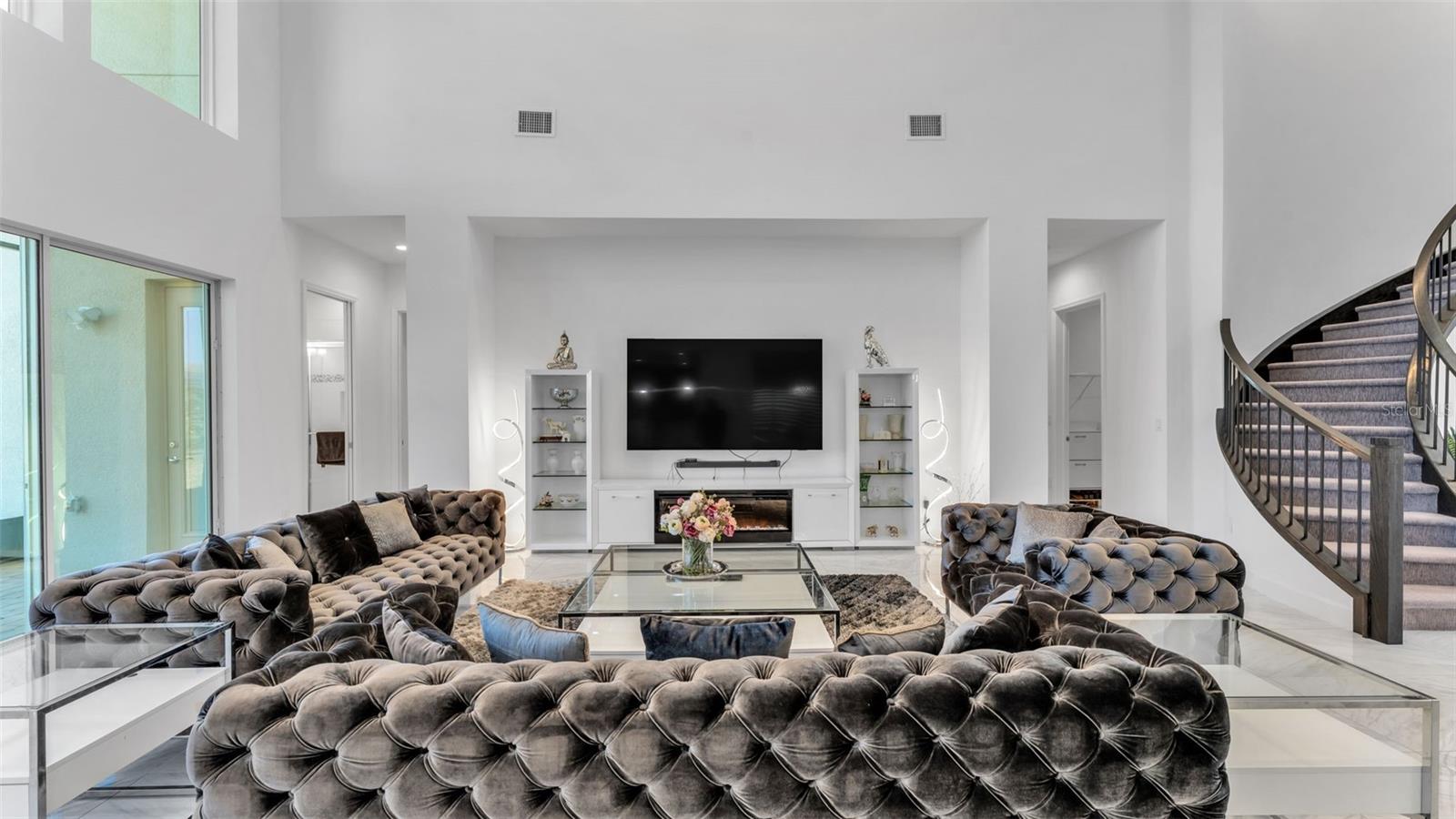 Image 11 of 82 For 3405 Juniper Springs Street