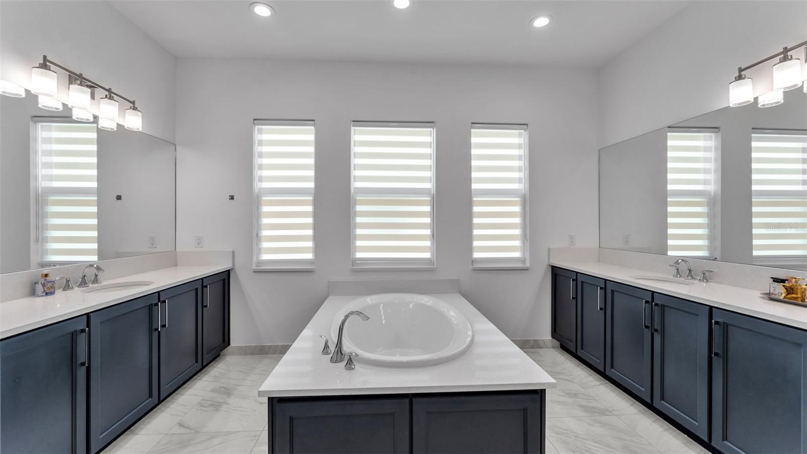 Image 34 of 82 For 3405 Juniper Springs Street