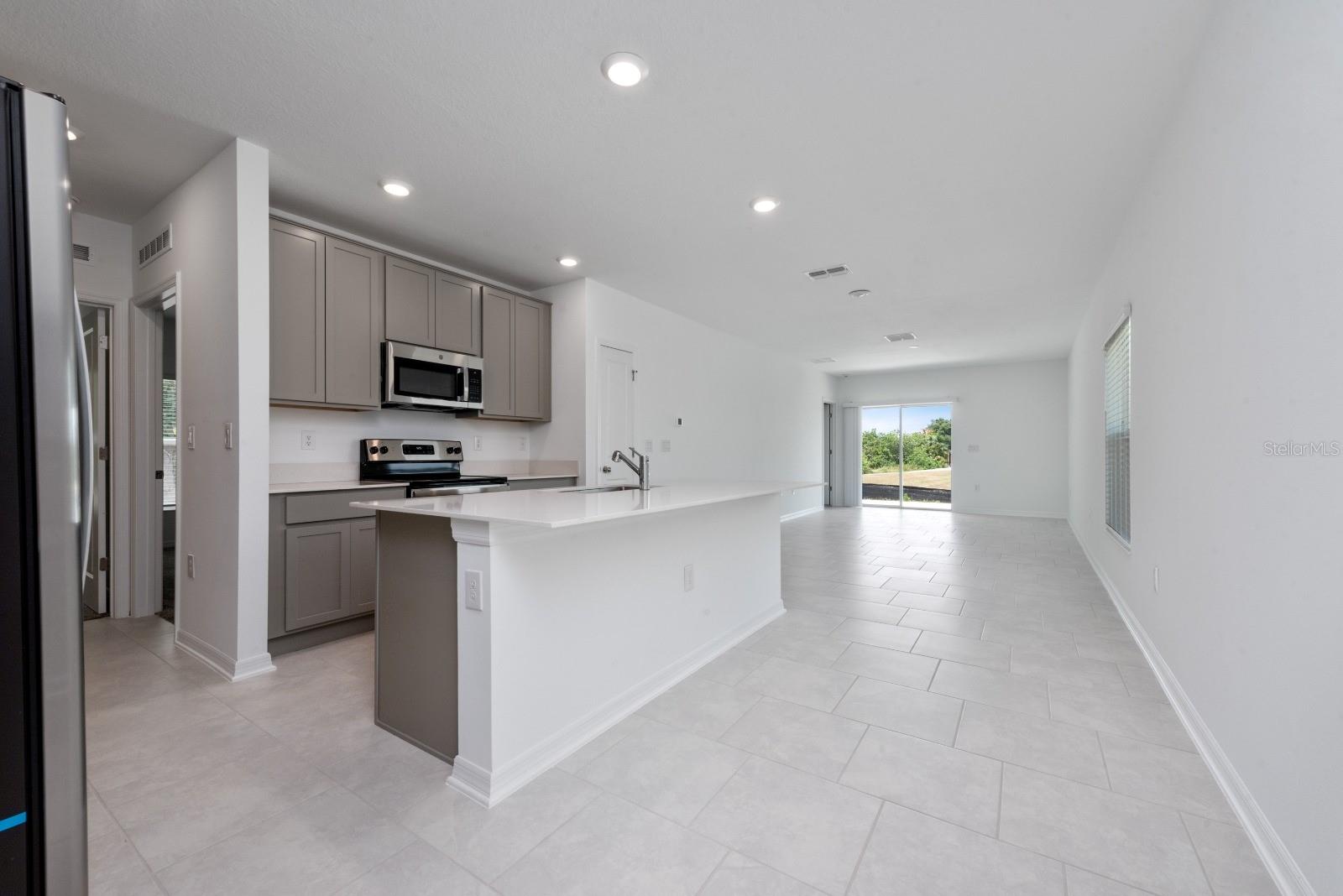 Image 5 of 21 For 573 Bell Prairie Circle